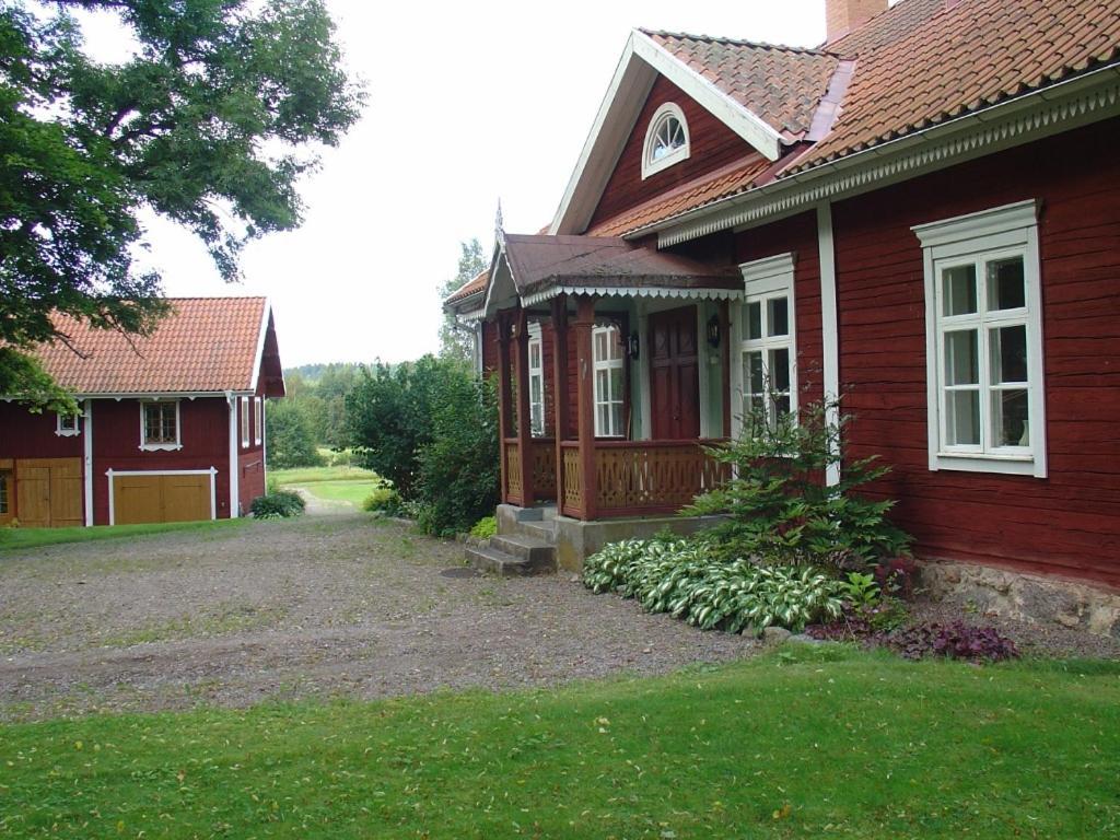 Bjoerka Storgard B&B Motala Bagian luar foto