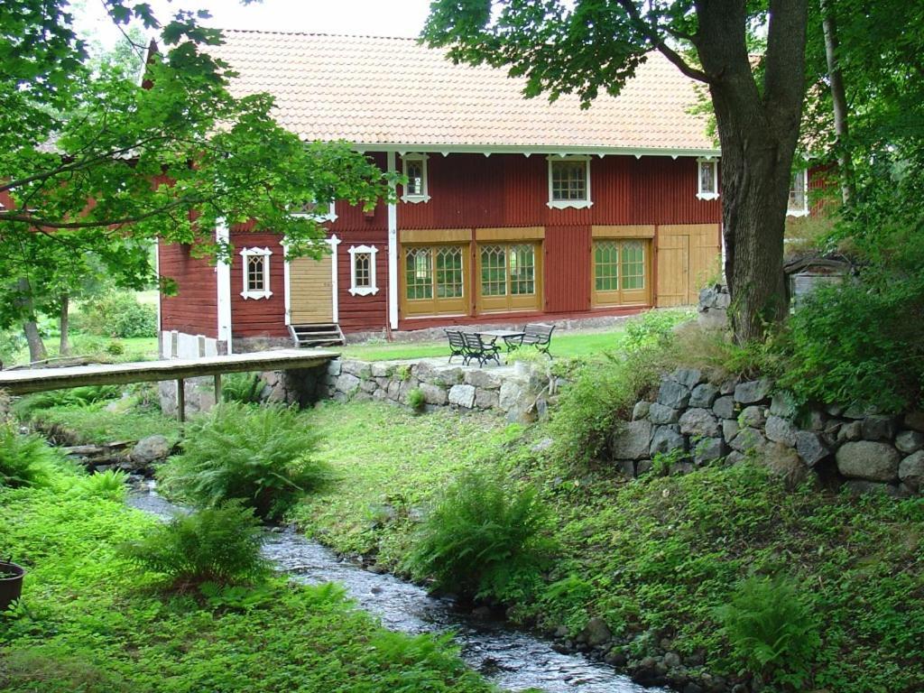 Bjorka Storgard B&B Motala Ruang foto