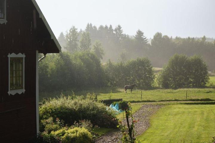 Bjoerka Storgard B&B Motala Bagian luar foto