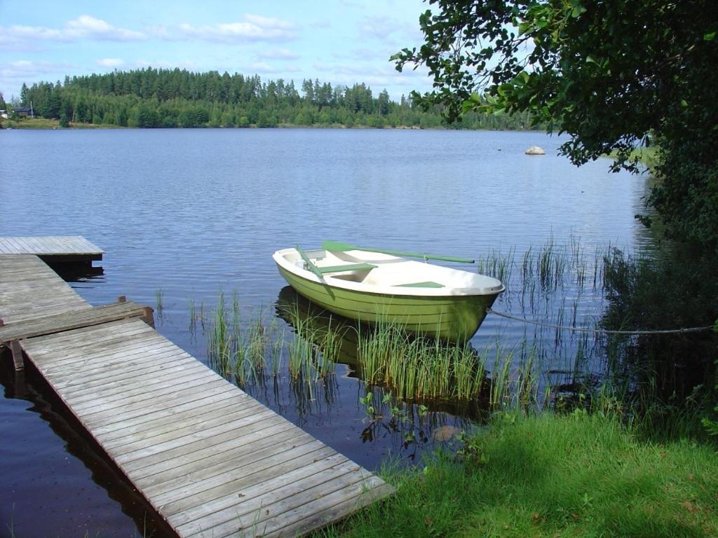 Bjorka Storgard B&B Motala Bagian luar foto